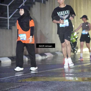 Runner Photo 7778414