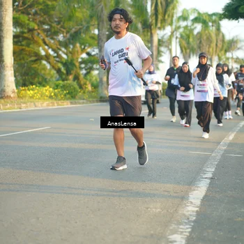 Runner Photo 7778415
