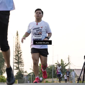 Runner Photo 7778427