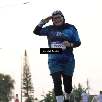 Runner Photo 7778513