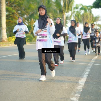 Runner Photo 7778519
