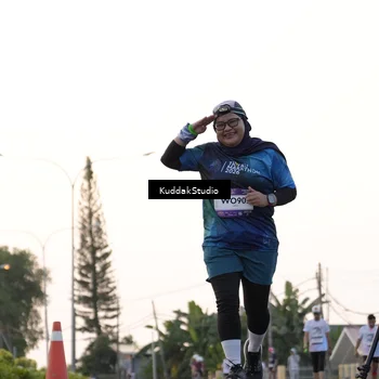 Runner Photo 7778530
