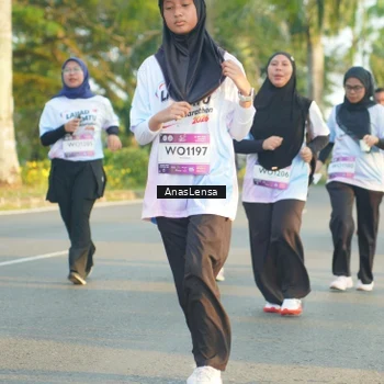 Runner Photo 7778536
