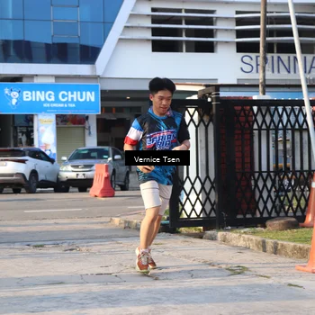 Runner Photo 7778543