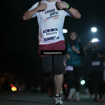 Runner Photo 7778546