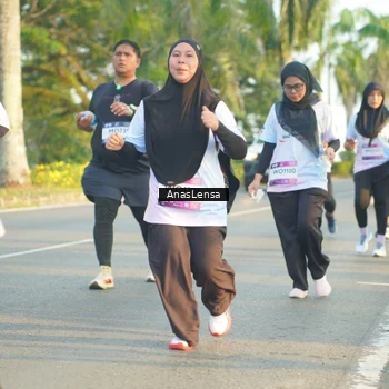 Runner Photo 7778572