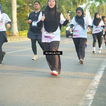 Runner Photo 7778582