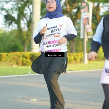 Runner Photo 7778592