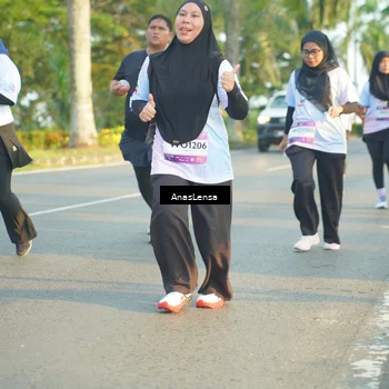Runner Photo 7778596