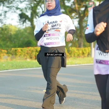 Runner Photo 7778614