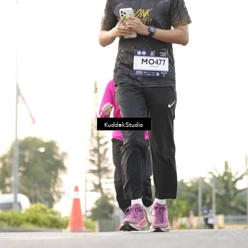 Runner Photo 7778663
