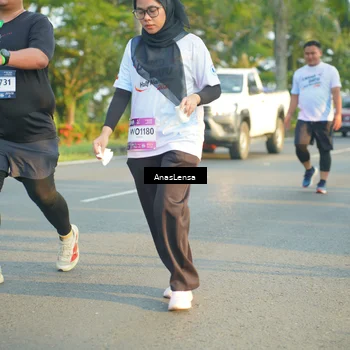 Runner Photo 7778664
