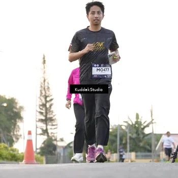 Runner Photo 7778666