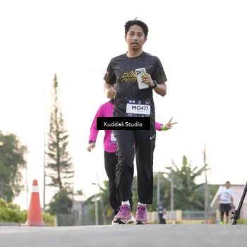 Runner Photo 7778669