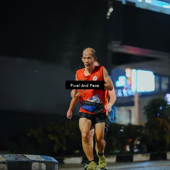 Runner Photo 7778671