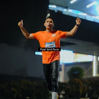 Runner Photo 7778687