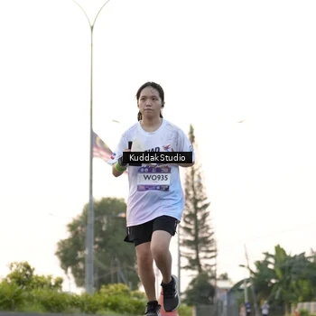 Runner Photo 7778702