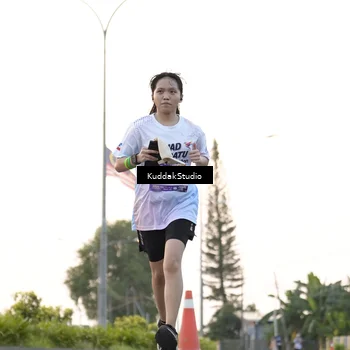 Runner Photo 7778704