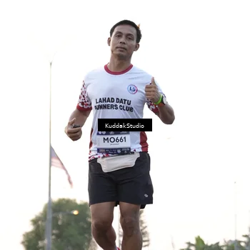 Runner Photo 7778735