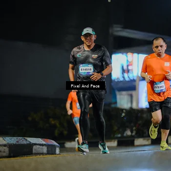Runner Photo 7778736