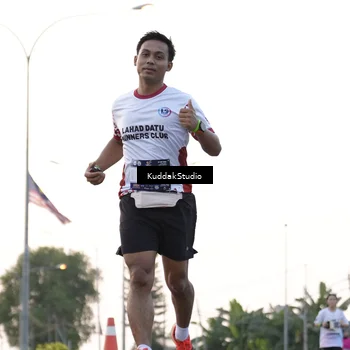 Runner Photo 7778738