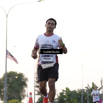 Runner Photo 7778746