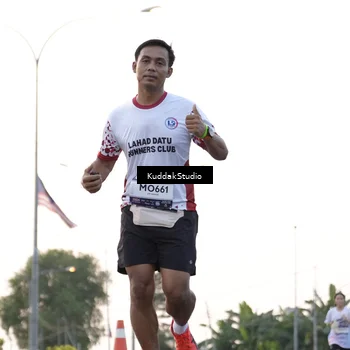 Runner Photo 7778752