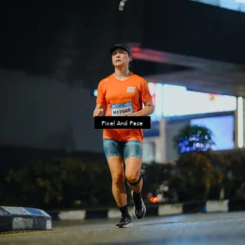 Runner Photo 7778770