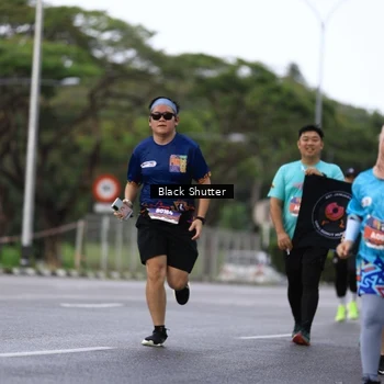 Runner Photo 7778773