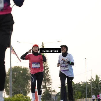 Runner Photo 7778810