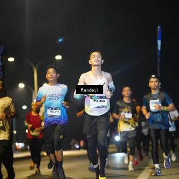 Runner Photo 7778848