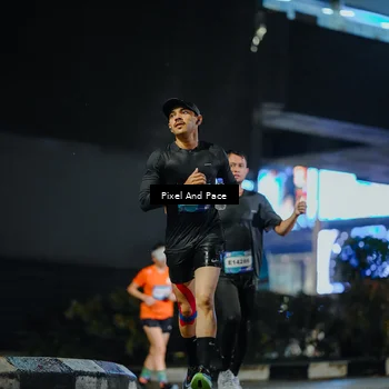 Runner Photo 7778873