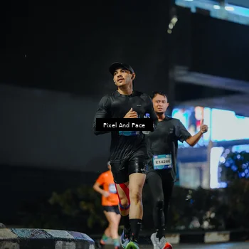 Runner Photo 7778881