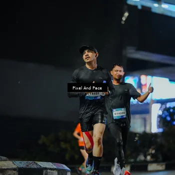 Runner Photo 7778885