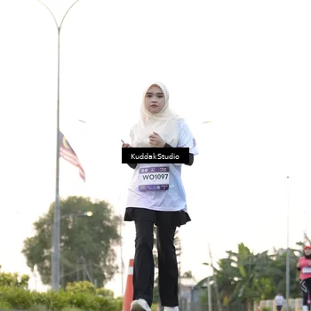 Runner Photo 7778904