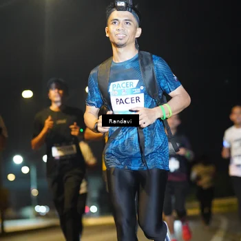 Runner Photo 7778910