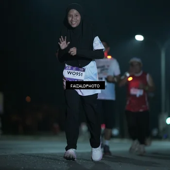 Runner Photo 7778918