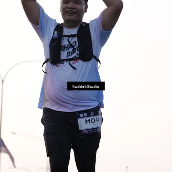 Runner Photo 7778936