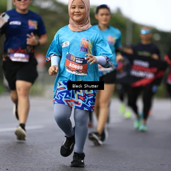 Runner Photo 7779001