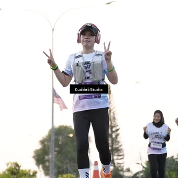 Runner Photo 7779018