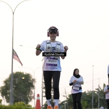 Runner Photo 7779028