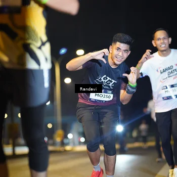 Runner Photo 7779039