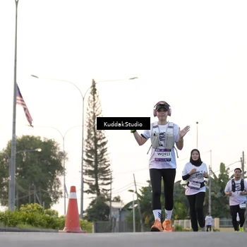 Runner Photo 7779045