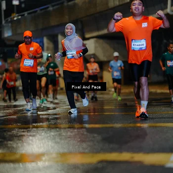 Runner Photo 7779055