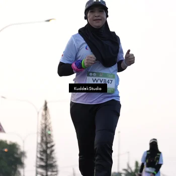 Runner Photo 7779097