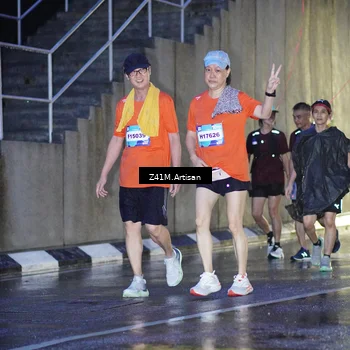 Runner Photo 7779115