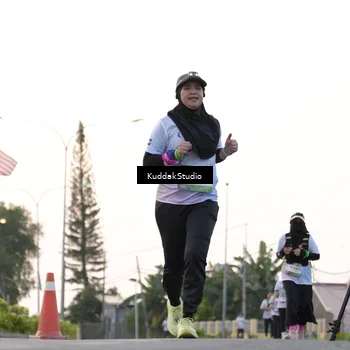 Runner Photo 7779116