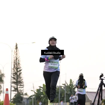 Runner Photo 7779135