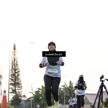 Runner Photo 7779139