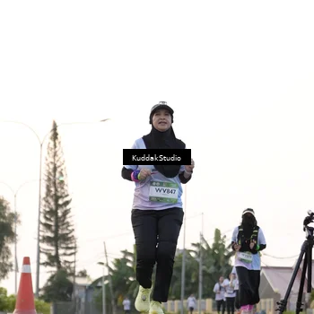 Runner Photo 7779151